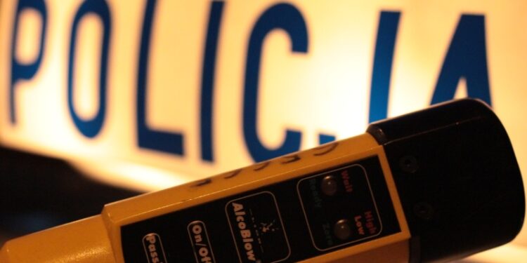 Uciekł z miejsca kolizji, był nietrzeźwy i nie ma prawa jazdy