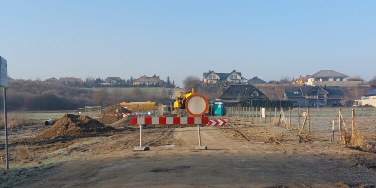 Żwirowa i Owocowa wciąż bez nawierzchni