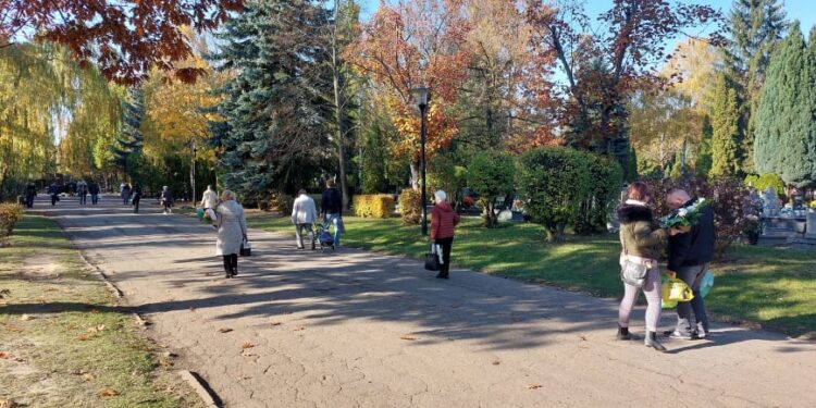Szykuje się rozbudowa cmentarza
