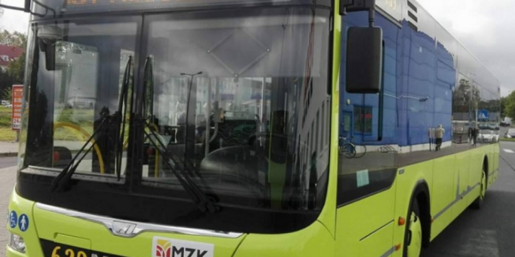 Dodatkowe środki ostrożności w pojazdach MZK