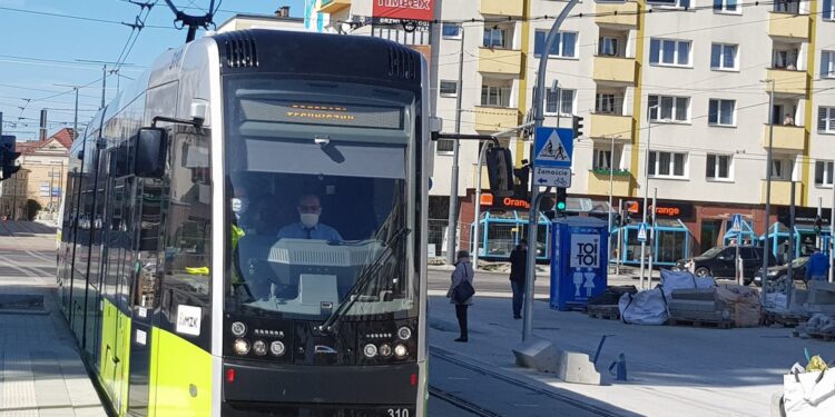 T.Rafalski o cięciach w rozkładzie MZK