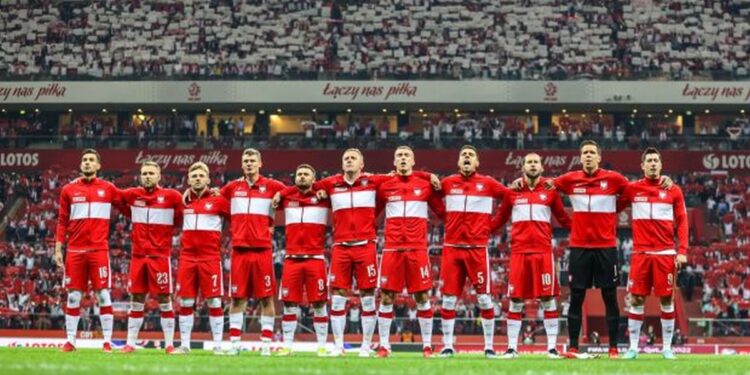 Polska nie zagra z Rosją. Jest wspólne stanowisko piłkarzy i PZPN