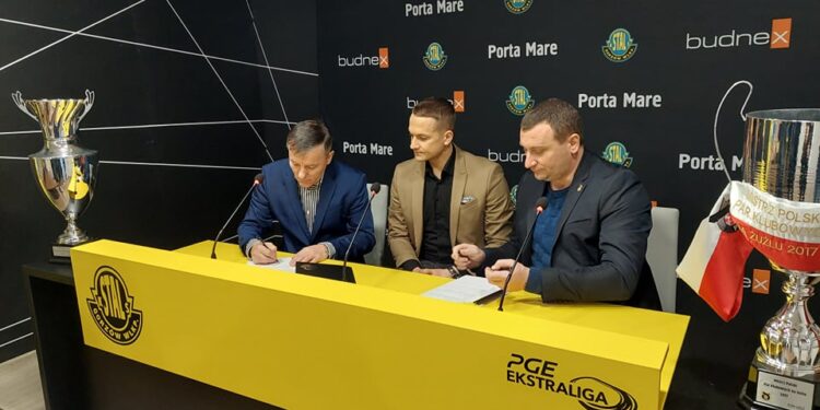 Stal będzie szukać talentów w Kostrzynie i w nowej akademii