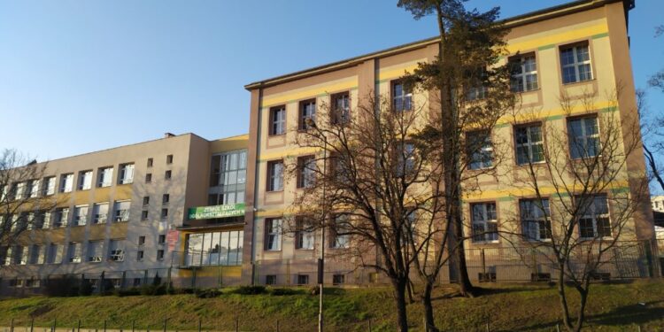 Niepewna przyszłość SP nr 7