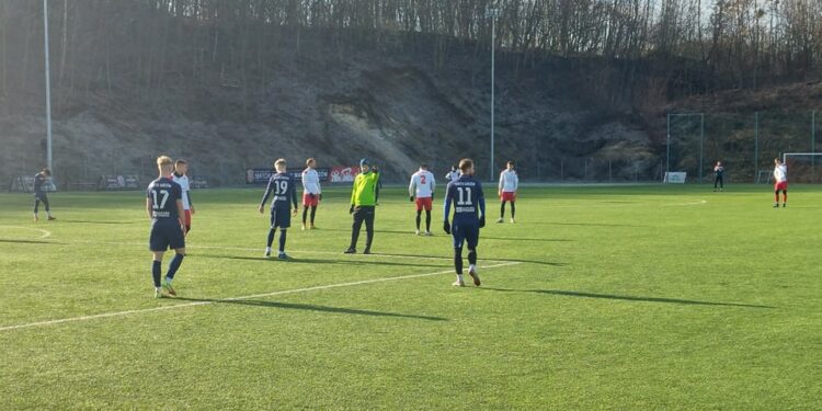 Ciężkie nogi, słaba gra: Warta przegrała z Polonią