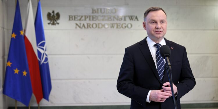 Prezydent: Mamy do czynienia z gwałtem na suwerennym i niepodległym państwie