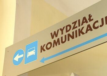W piątek wydział komunikacji pracuje krócej