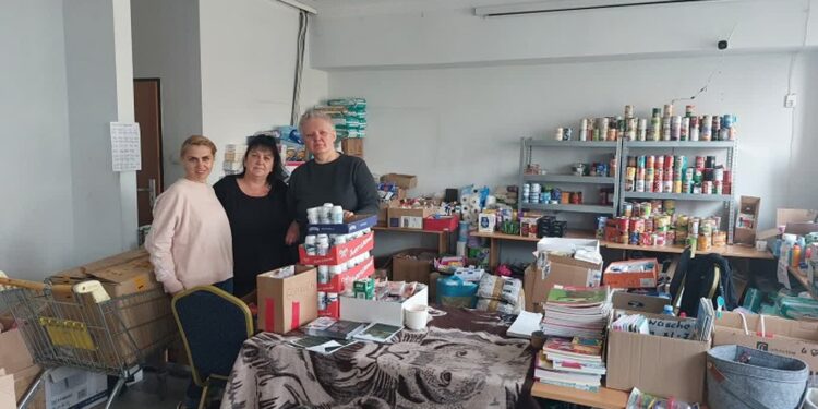 Dary dla uchodźców wciąż potrzebne