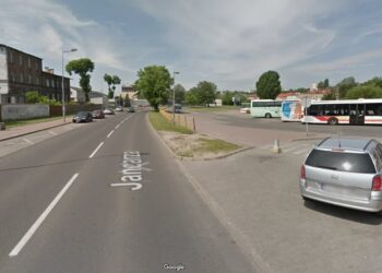 Zatoka autobusowa zamiast centrum przesiadkowego