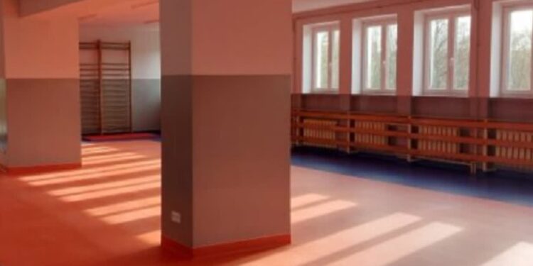 Kolejna hala dla uchodźców gotowa