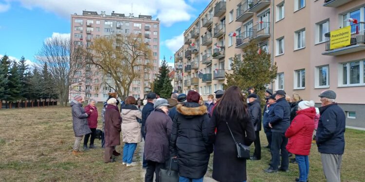 Protest w sprawie nowej ulicy