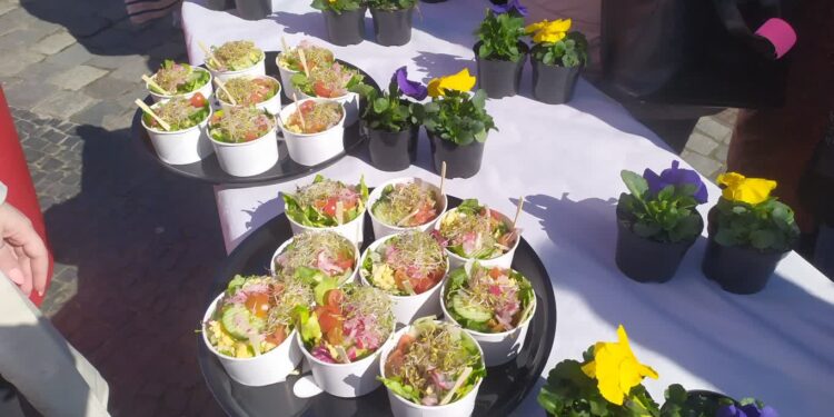 Mieszkańcy powitali wiosnę