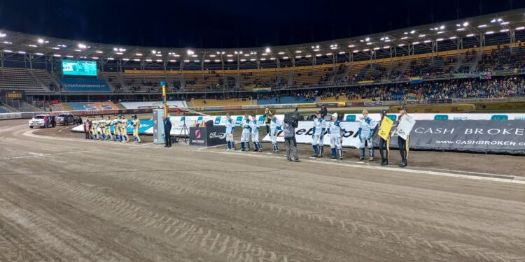 Porażka Stali na inaugurację