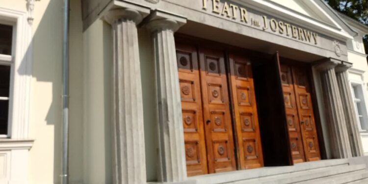 Spędź majówkę w teatrze. Za darmo