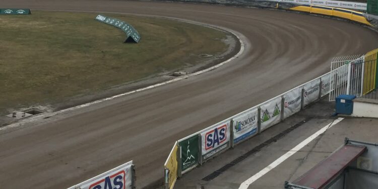 Srebrny Kask w innym terminie