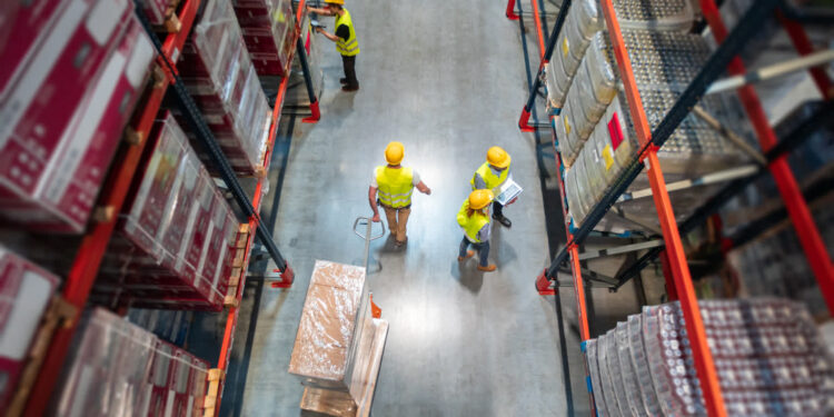 Ogromny hub logistyczny powstaje w gminie Iłowa - zdjęcie ilustracyjne. Fot. Envato