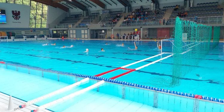 Gorzowscy waterpoliści nie dali szans łodzianom