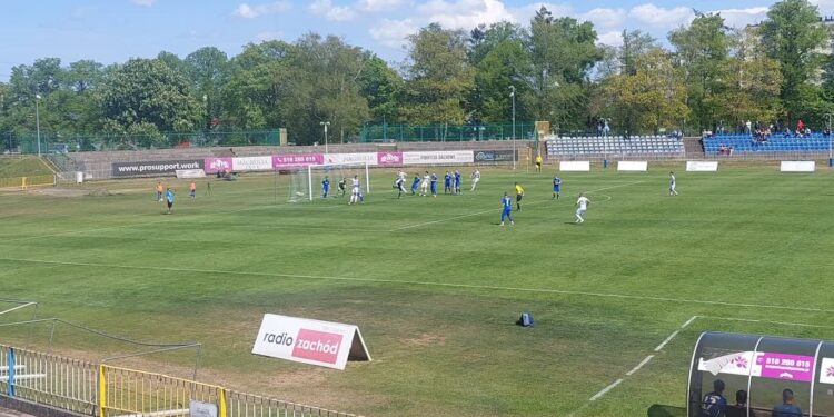 Ilanka pokonana Magnolia Park Stilon melduje się w III lidze