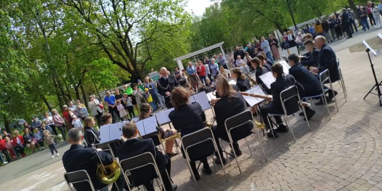 1 maja z Orkiestrą Dętą OSP Siedlice