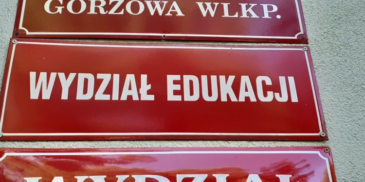 Na kandydatów do szkół ponadpodstawowych czeka blisko 3 tysiące miejsc