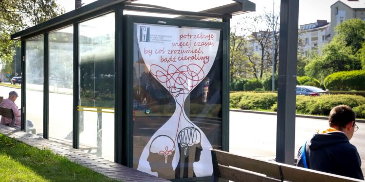 Savoir-vivre w tramwaju, czyli specjalna kampania w Gorzowie