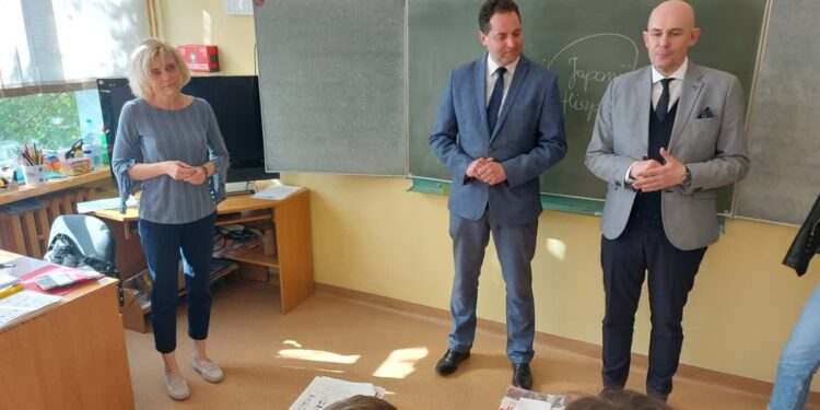 Uczą się i integrują