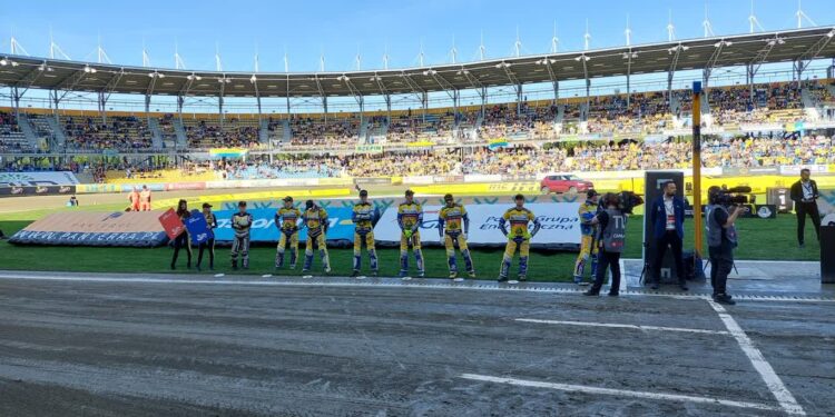 Osłabiona Stal poradziła sobie z Włókniarzem!