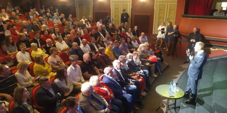 Donald Tusk spotkał się z mieszkańcami