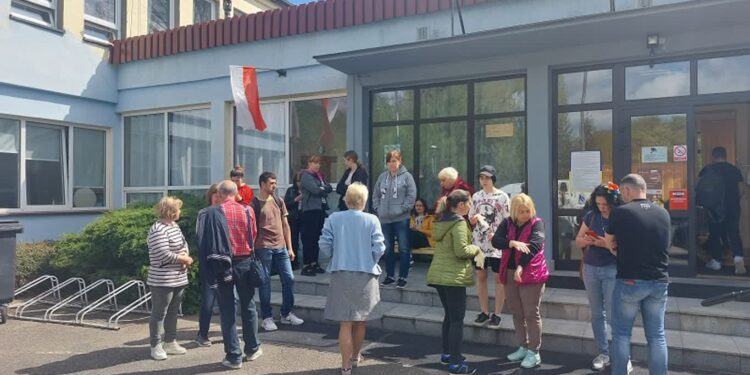 Uchodźcy posprzątali park Słowiański