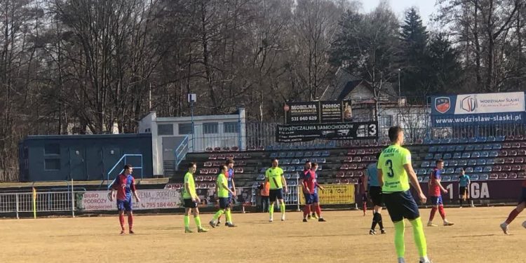 Warta drży o ligowy byt – dziś przegrała w Kluczborku
