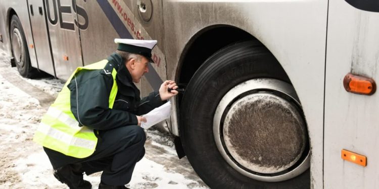 Zgłoś autokar do kontroli