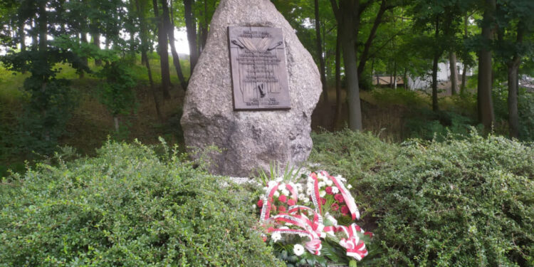 Pamiętają o ofiarach ludobójstwa. 79 lat od „krwawej niedzieli”