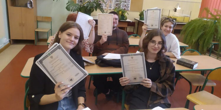 Absolwenci poznali wyniki matur