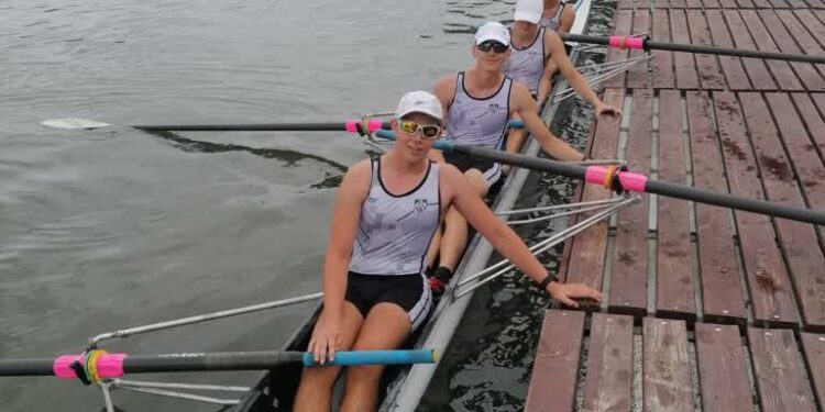 Srebro i brąz gorzowskich młodych wioślarzy