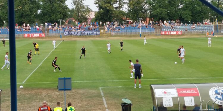 Fatalna pierwsza połowa przesądza o porażce Stilonu