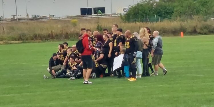 Grizzlies udanie otworzyli sezon