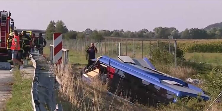 Tragiczny wypadek polskiego autokaru. 12 ofiar [AKTUALIZACJA]