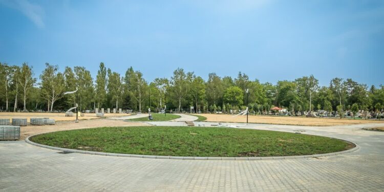 Dobiega końca rozbudowa cmentarza