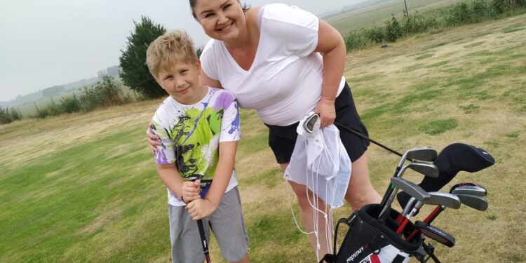 Zagrajmy w golfa całymi rodzinami !