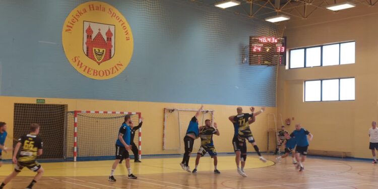 Stal Gorzów pewnie wygrywa