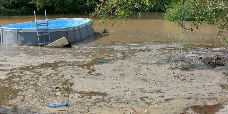 Po ulewie tragedia na Warszawskiej