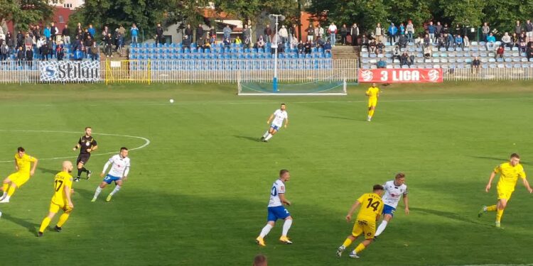 Lechia zwycięska w derbach! Stilon wciąż bez wygranej u siebie