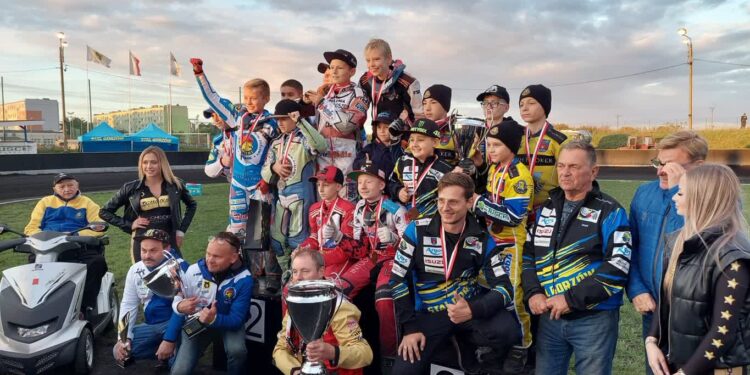 Brąz mini żużlowców z Wawrowa