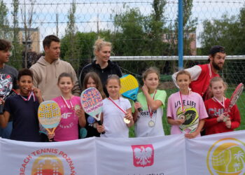 Tenis plażowy pod okiem mistrzów i trenera kadry