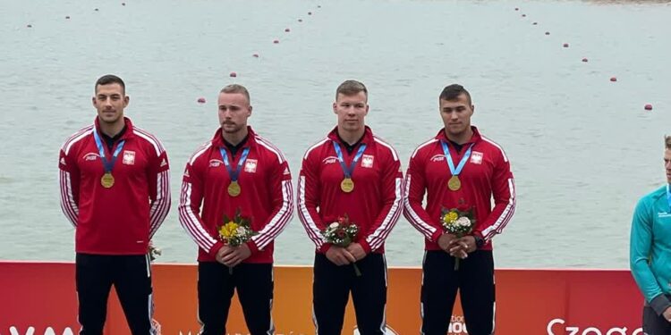 fot Mens Polish Kayak Team