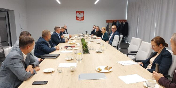 Zgrzyt na linii samorządy – urząd marszałkowski. Chodzi o ogromne pieniądze