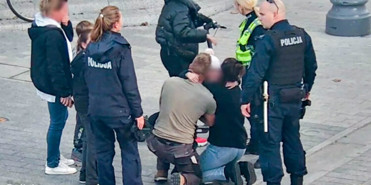 Szczęśliwe zakończenie poszukiwań pięcioletniej dziewczynki w centrum Gorzowa