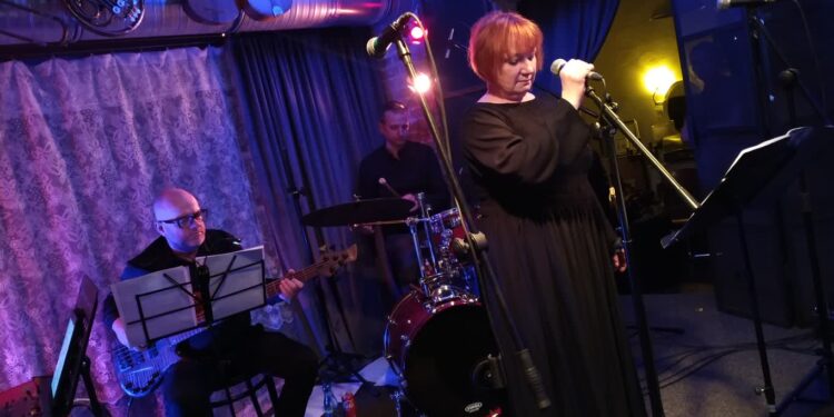 Przyjaciele wspominają aktora Krzysztofa Tuchalskiego