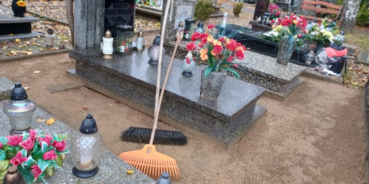 Porządki na cmentarzach