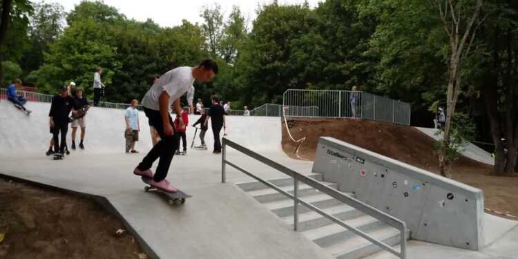 Kto rozbuduje skatepark i posadzi drzewa?
